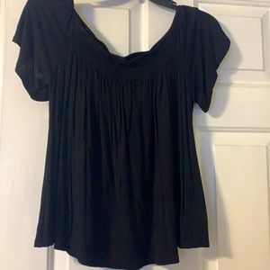SO Black Short Sleeve Off-the-shoulder